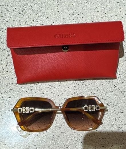 GUESS 53F Tortoise Geometric Sunglasses with Red Case 4