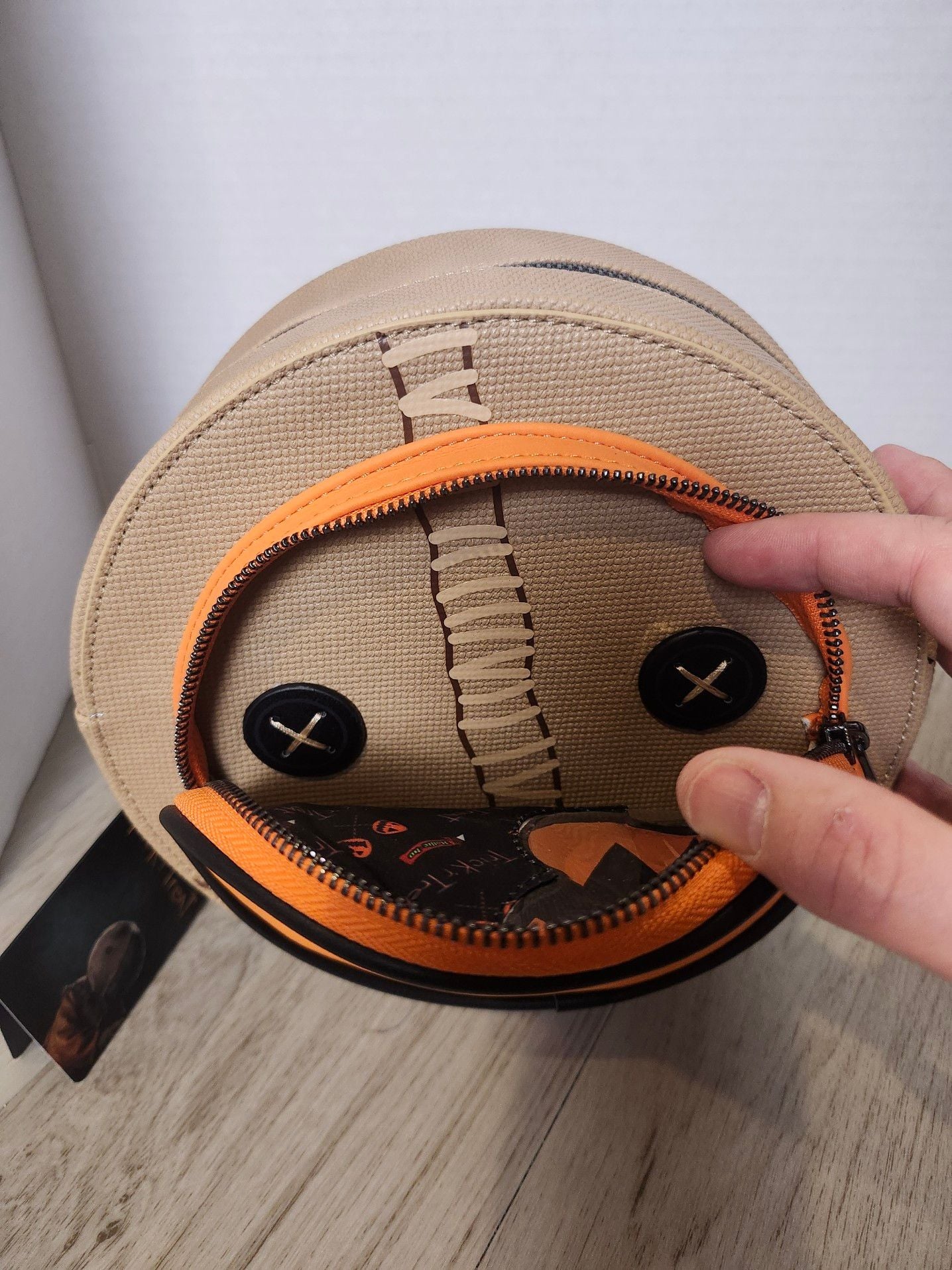 Loungefly Trick 'r Treat Sam Cosplay Crossbody Bag 3