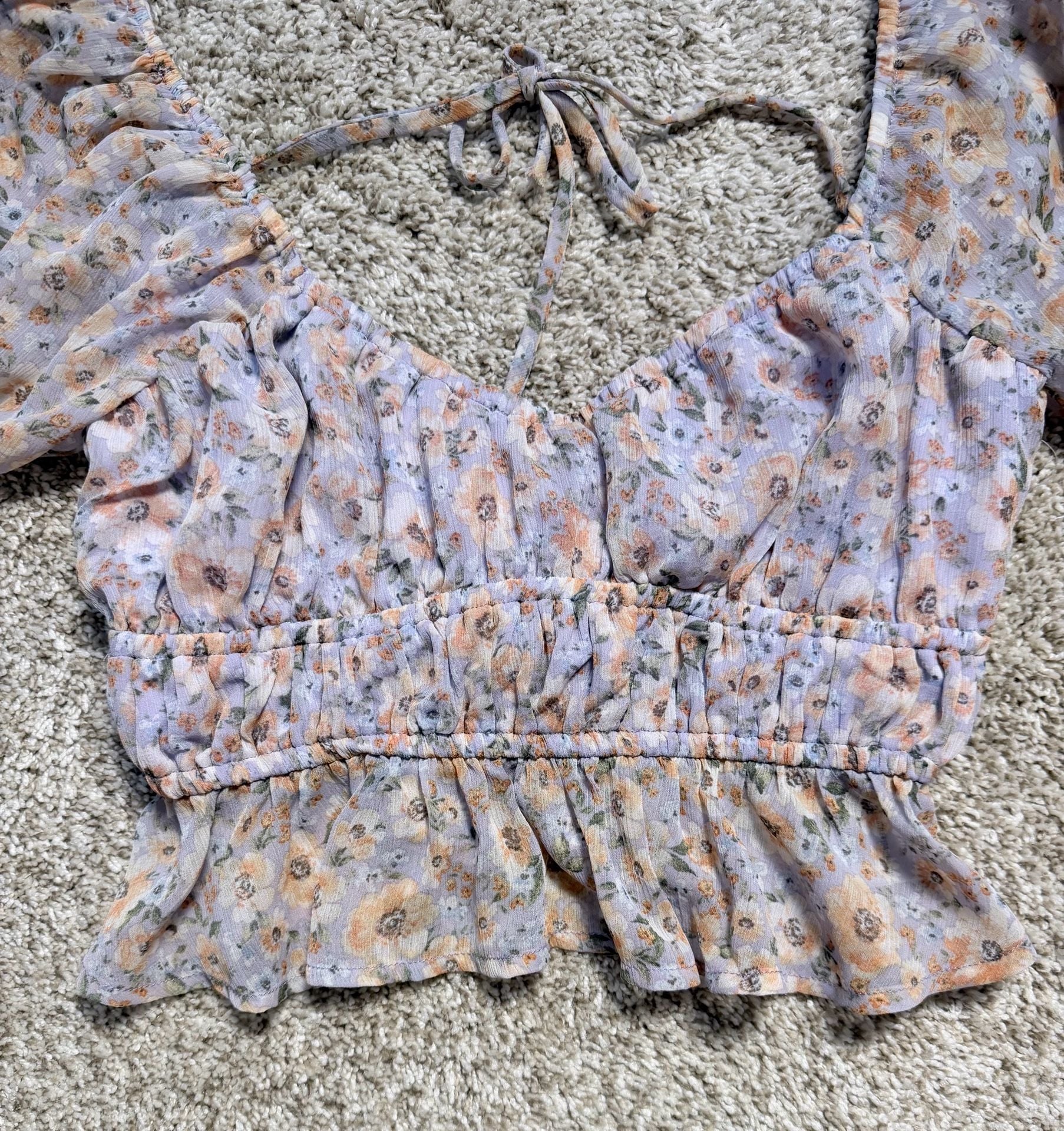 Altar'd State Floral Short Sleeve Smocked Crop Top Size XS 3