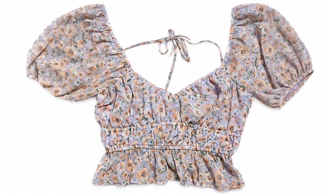 Altar'd State Floral Short Sleeve Smocked Crop Top Size XS 11