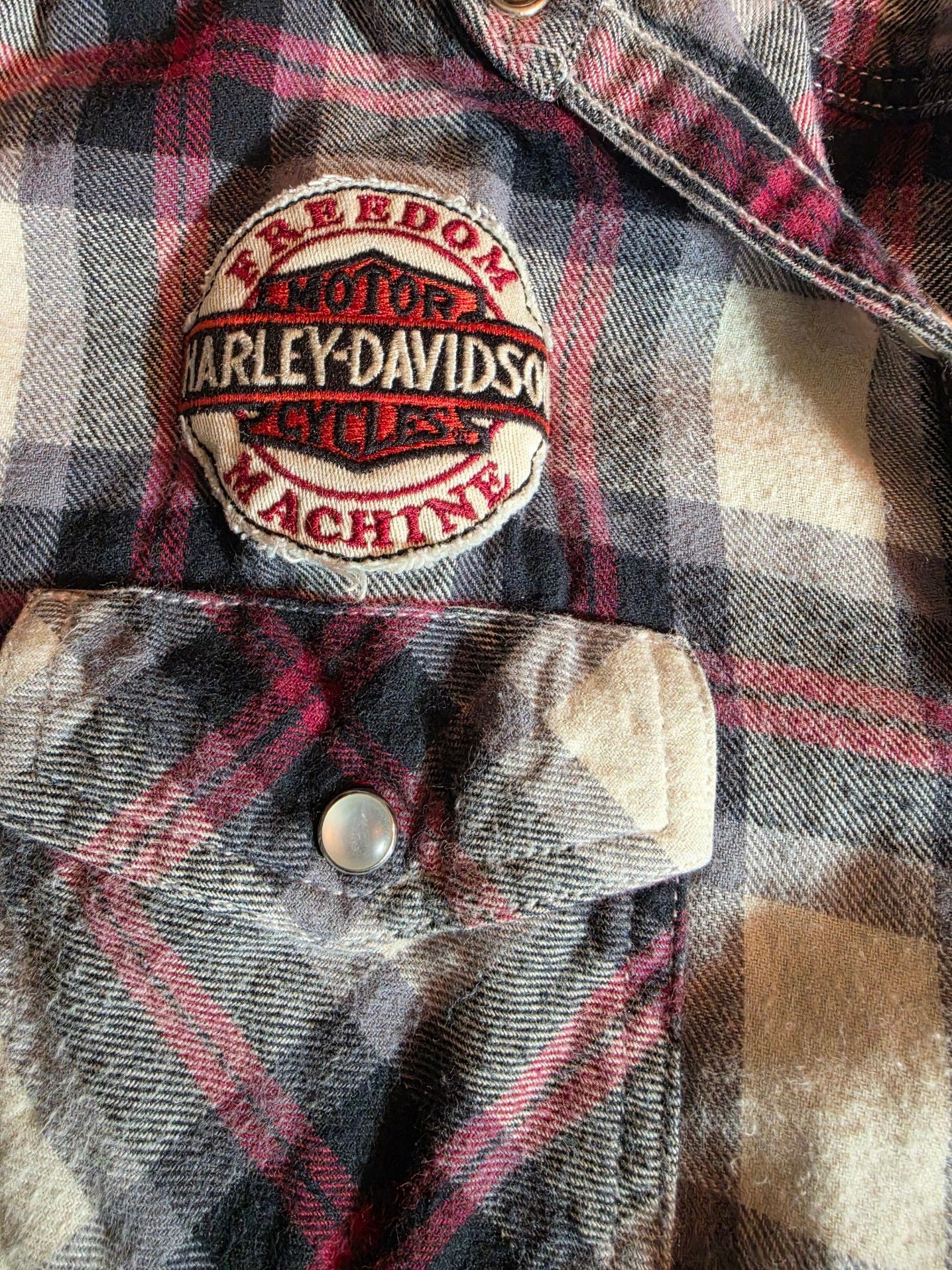 Harley-Davidson Women's Plaid Long Sleeve Snap Shirt with Patches XL 5