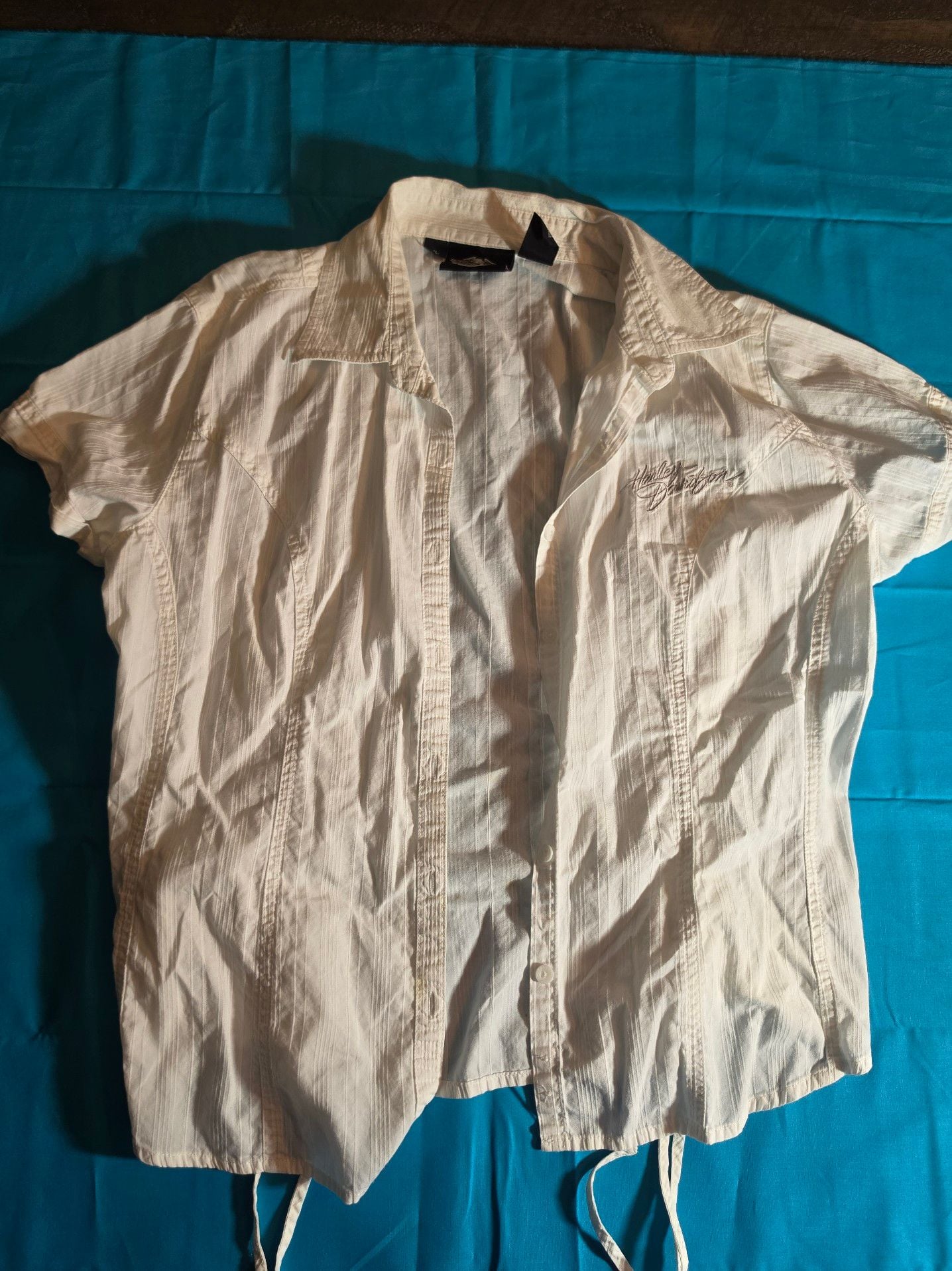 Harley Davidson Women's White Button-Up Short Sleeve Shirt Size XL 2
