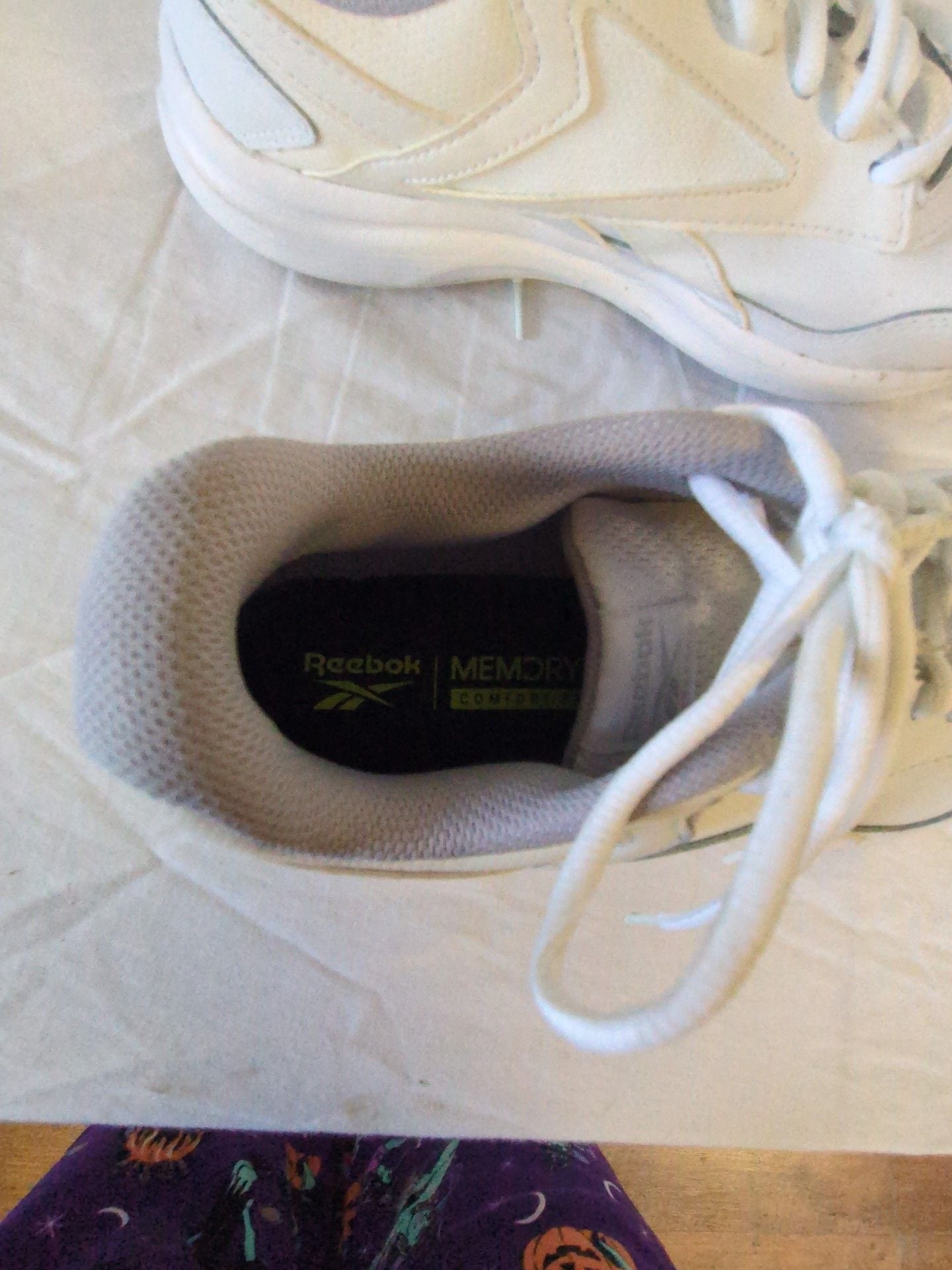 Product thumbnail 4