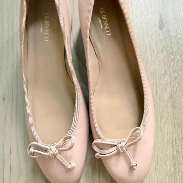 LK Bennett London Aurelie Bow Embellished Heeled Patent Leather Ballet Pumps Pink Size 36
