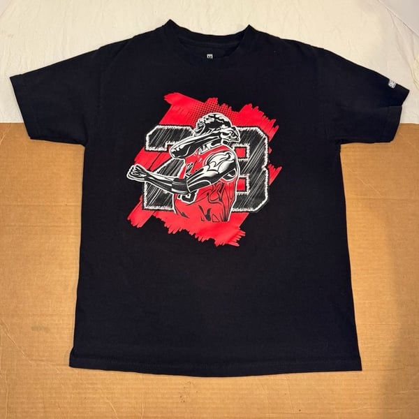 Snelos Michael Jordan 23 GOAT Sneaker Match Black Graphic T-Shirt Size M