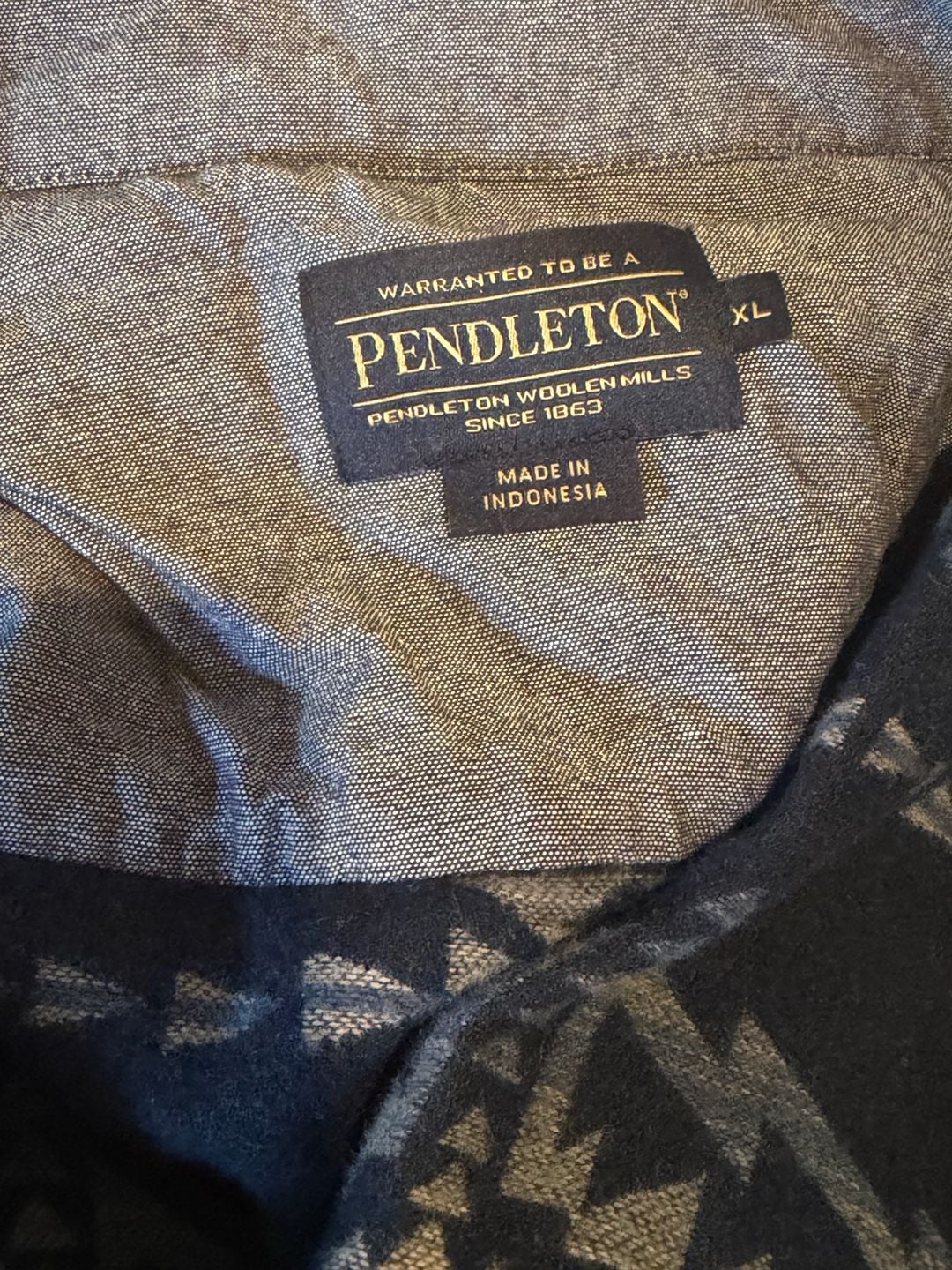 Pendleton Men's Marshall Super Soft Southwestern Shirt Trapper Peak Blue 8