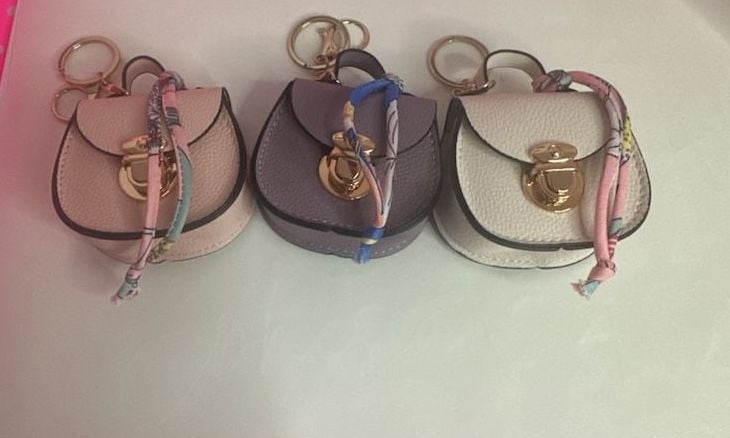 CHARM INFINITE Mini Saddle-Shaped Keychain Purse With Printed Scarf PU Leather Turn-Lock Earbud Holder Portable Coin Bag Charm Set of 3 1