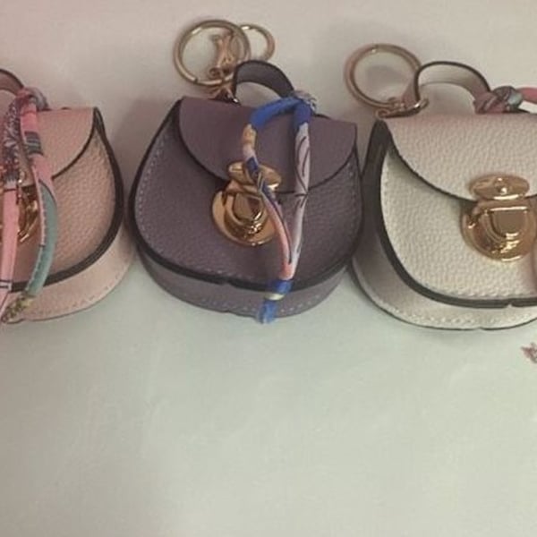 CHARM INFINITE Mini Saddle-Shaped Keychain Purse With Printed Scarf PU Leather Turn-Lock Earbud Holder Portable Coin Bag Charm Set of 3