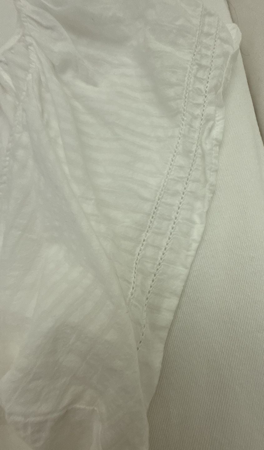 Universal Thread White Cotton Swiss Dot V-Neck Flutter Cap Sleeve Top Size XS 8