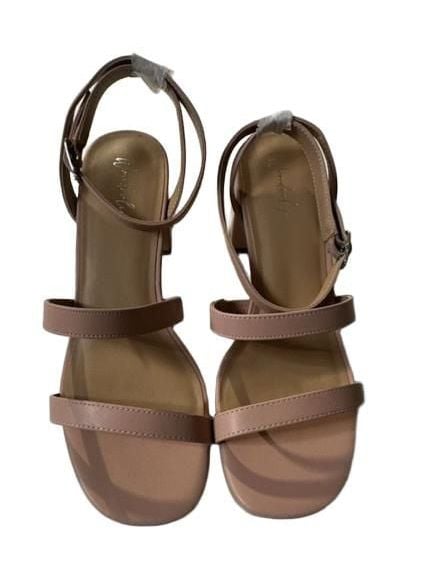 Wonderly Pink Strappy Block Heel Sandals Size 11. New 2