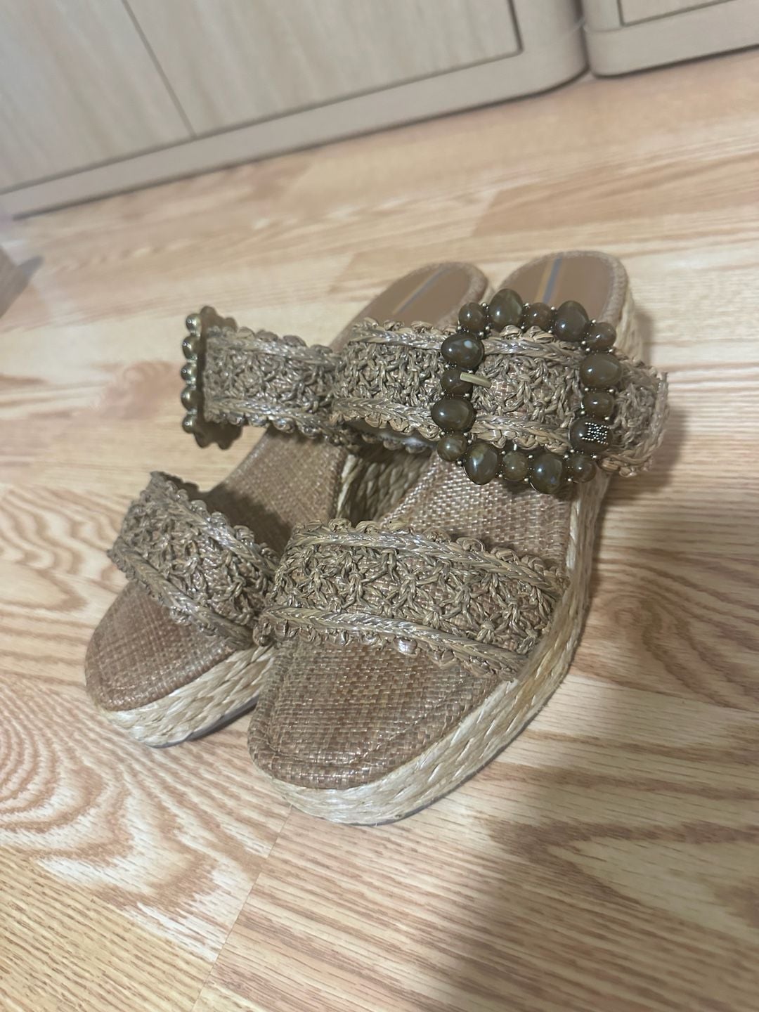 Sam Edelman Cadance Cuoio Raffia Open Toe Embellished Wedge Heeled Sandals (Cuoio Raffia, 11) - .com, 2