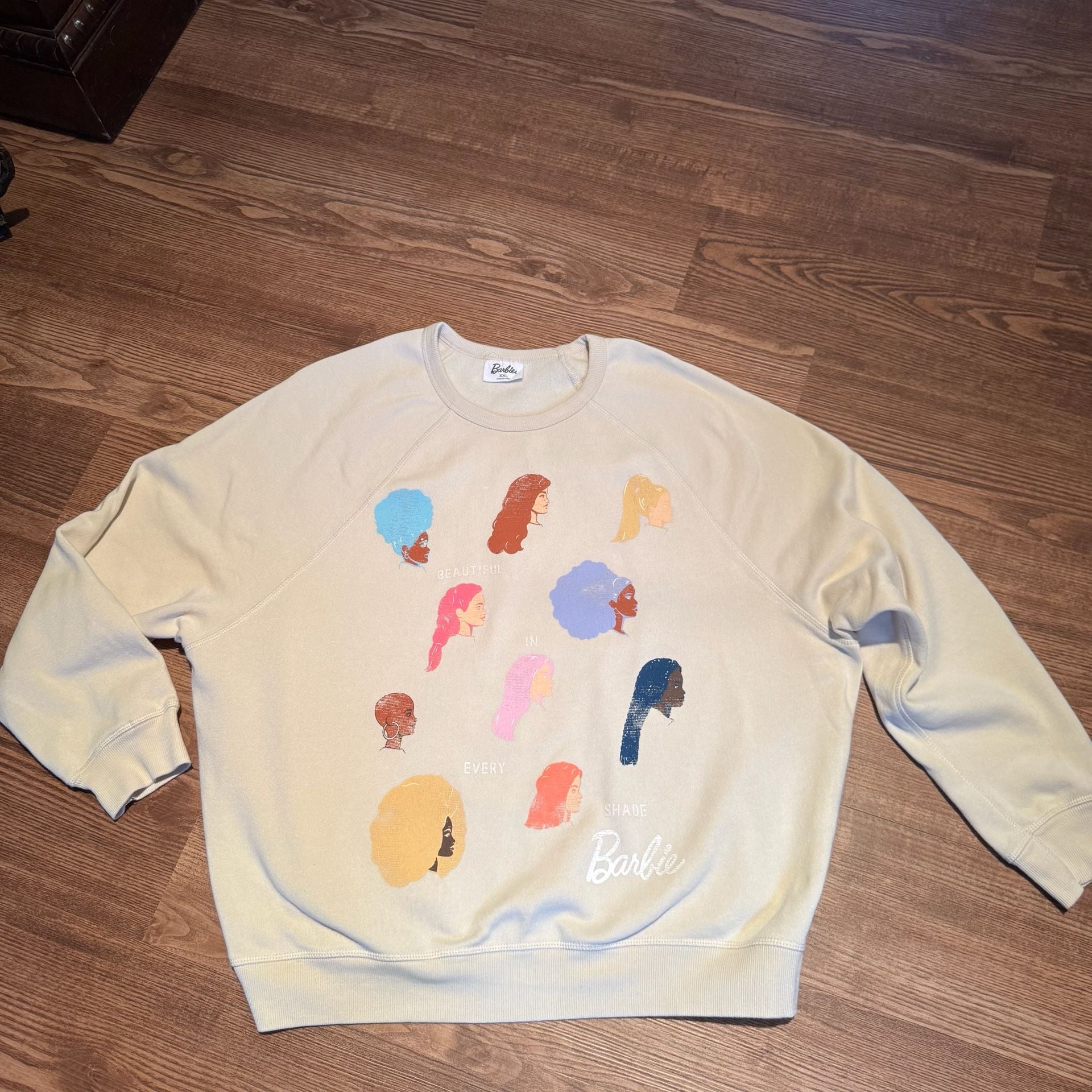 Barbie Grayson Threads Women’s XXL Beautiful in Every Shade Graphic Sweatshirt 3