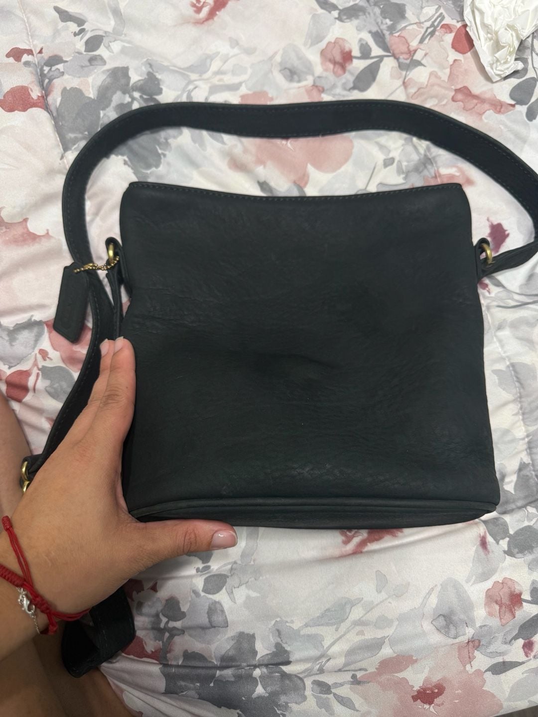 Vintage Coach Black Leather Equestrian Slim Bucket Bag Shoulder Bag 5