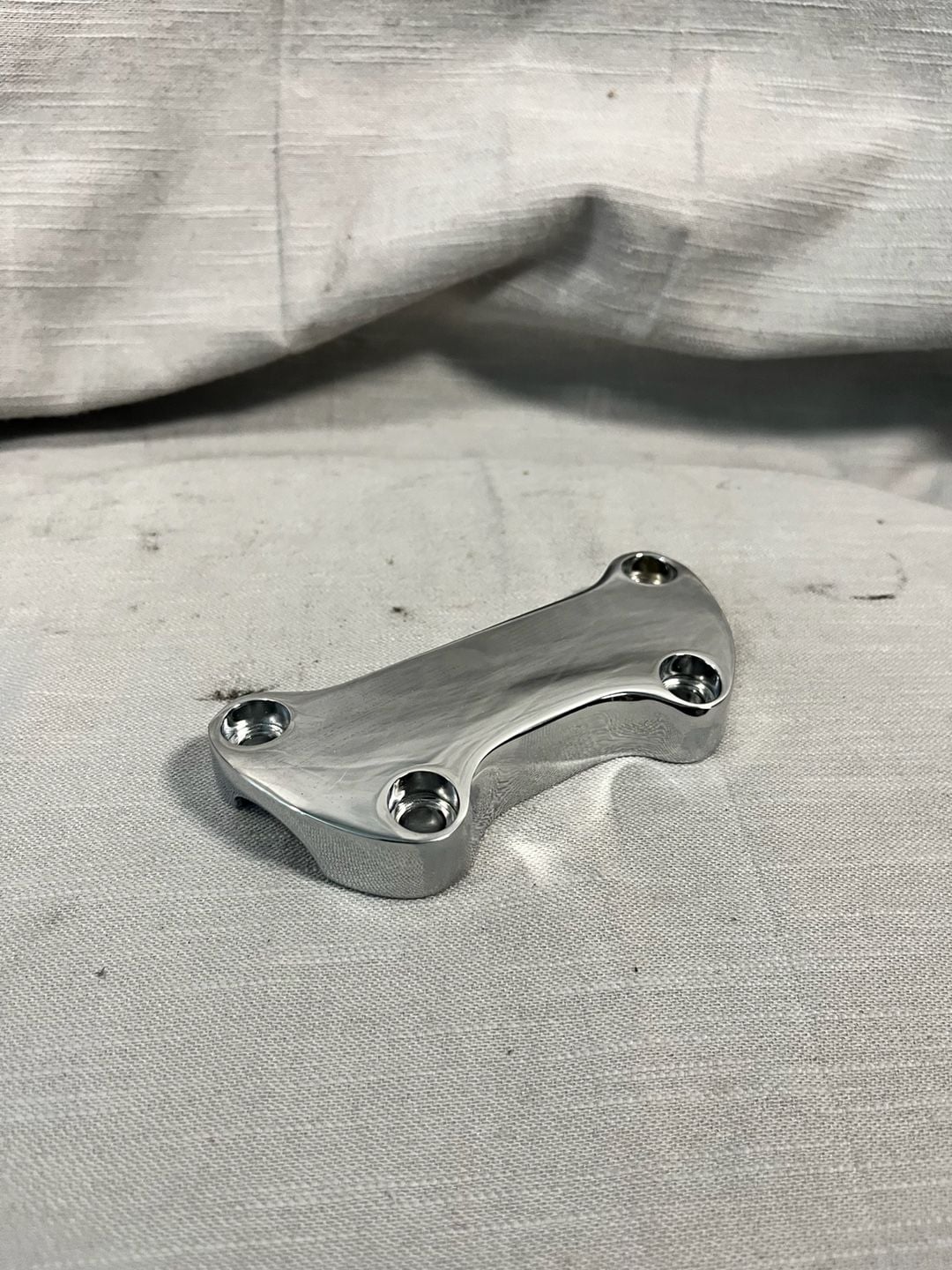 Harley-Davidson Classic Chrome Custom Handlebar Clamp Riser Top Clamp 3