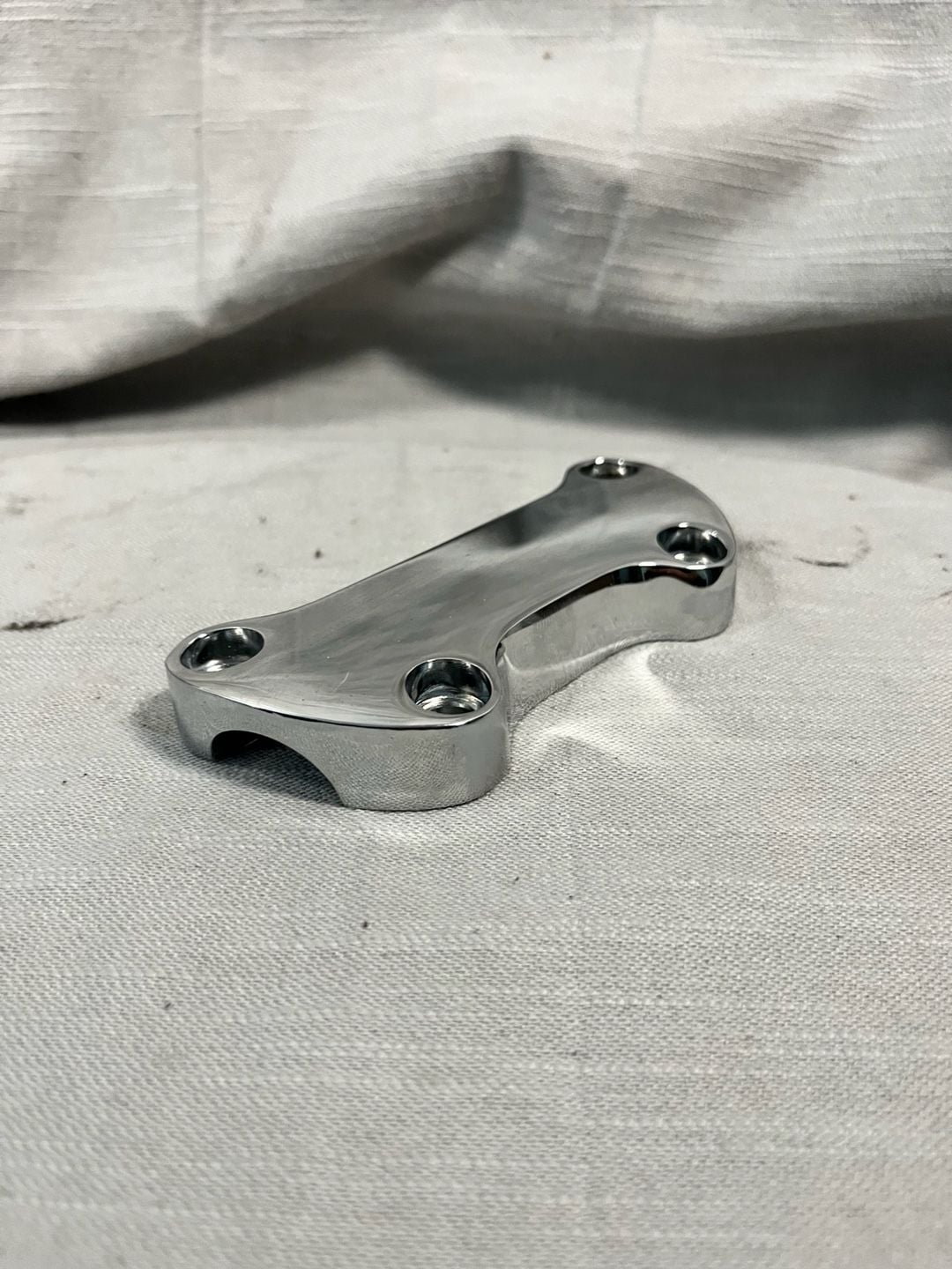 Harley-Davidson Classic Chrome Custom Handlebar Clamp Riser Top Clamp 9