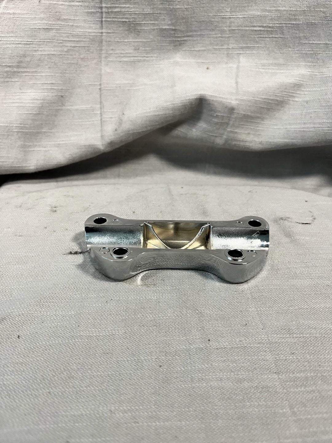 Harley-Davidson Classic Chrome Custom Handlebar Clamp Riser Top Clamp 12