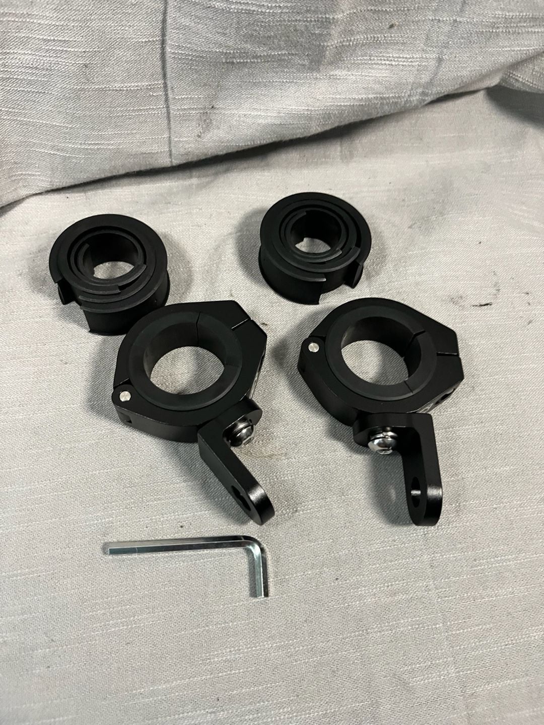 Kewig Motorcycle and Bicycle Handlebar Roll Bar Clamp Mount Brackets with Inserts and Allen Wrench 8