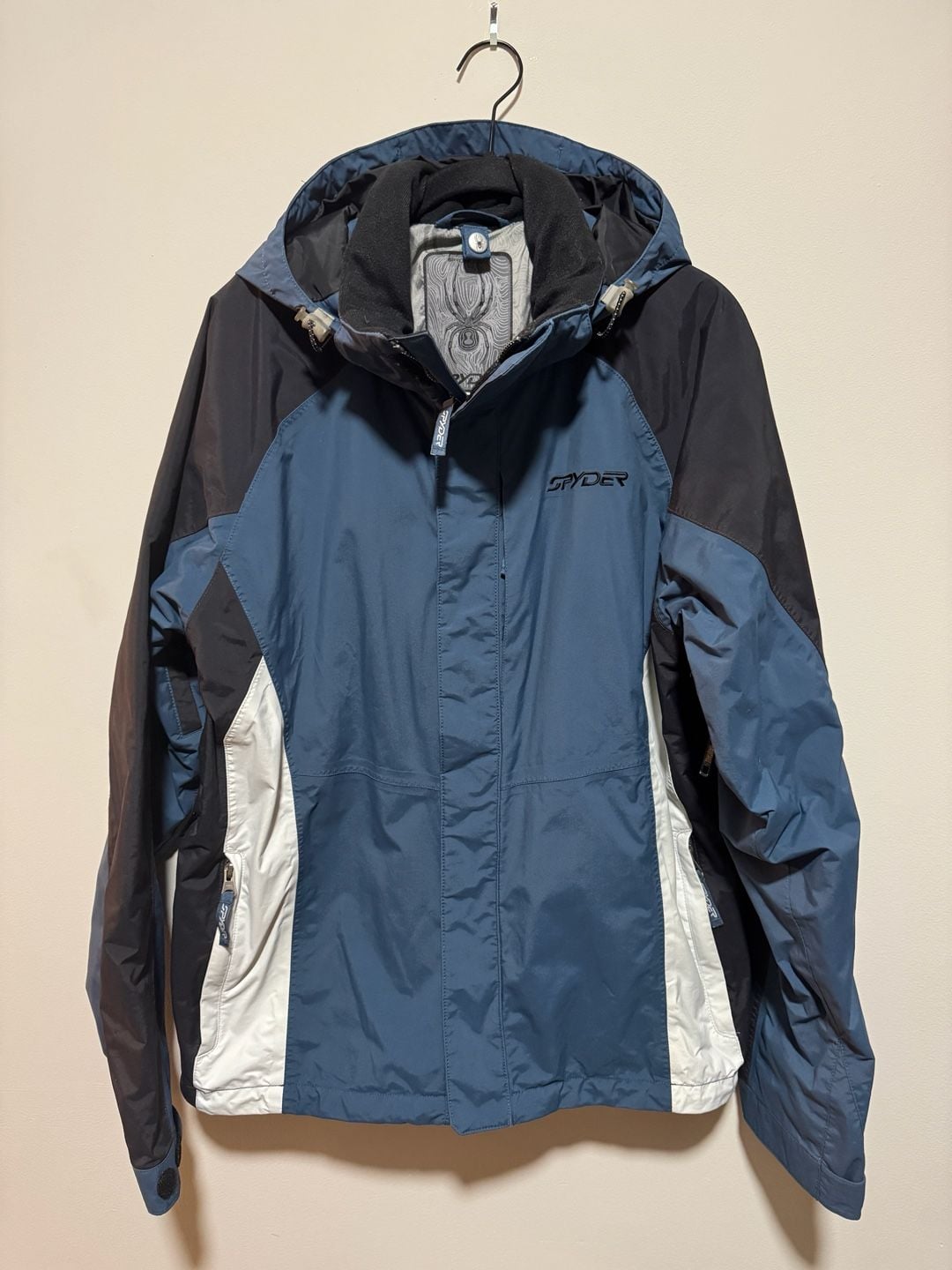 Spyder Men’s Ski Snow Jacket Blue Black White Colorblock Removable Hood 2