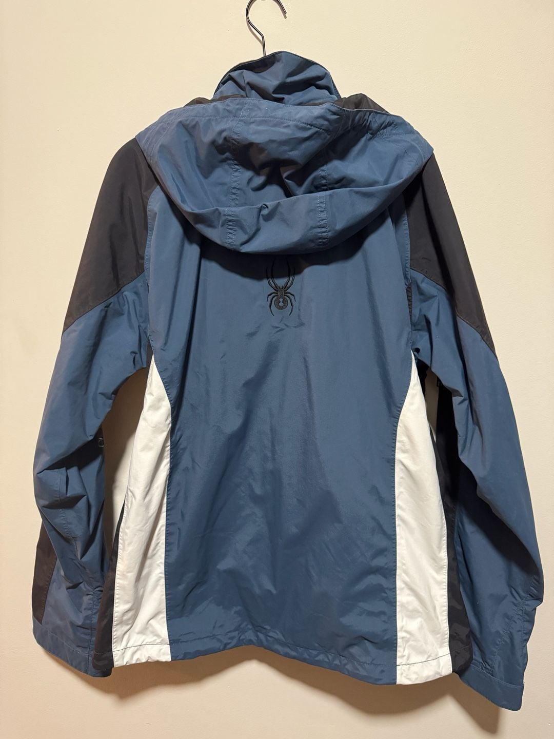 Spyder Men’s Ski Snow Jacket Blue Black White Colorblock Removable Hood 3