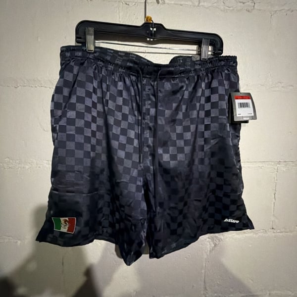 Mitre Mexico Flag Black Checkerboard Pattern 7 Inseam Athletic Shorts New with Tags