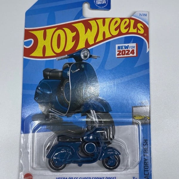 Hot Wheels Factory Fresh Vespa 90 SS Super Sprint (1966) Blue 2024