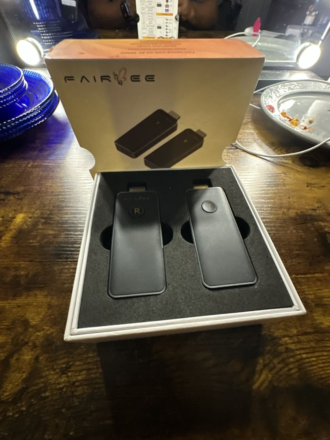 FAIRBEE WH100 Wireless HDMI Transmitter and Receiver Kit 1080P 1