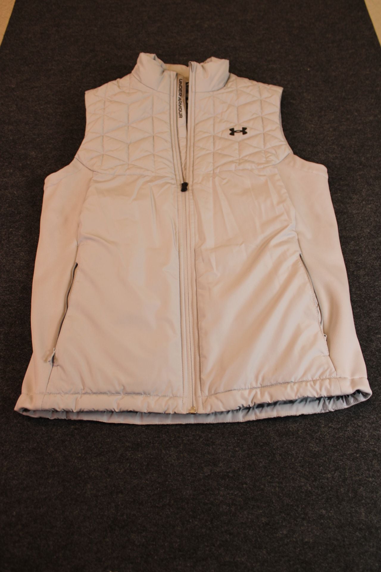 Under Armour ColdGearVest Medium Grey Quilted Full Zip Golf Gilet 2