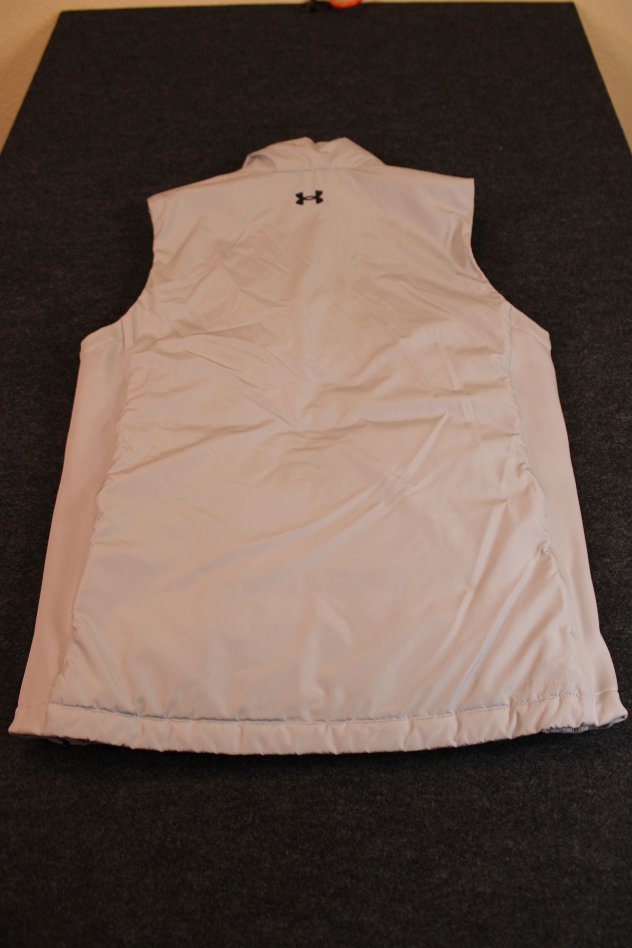 Under Armour ColdGearVest Medium Grey Quilted Full Zip Golf Gilet 11