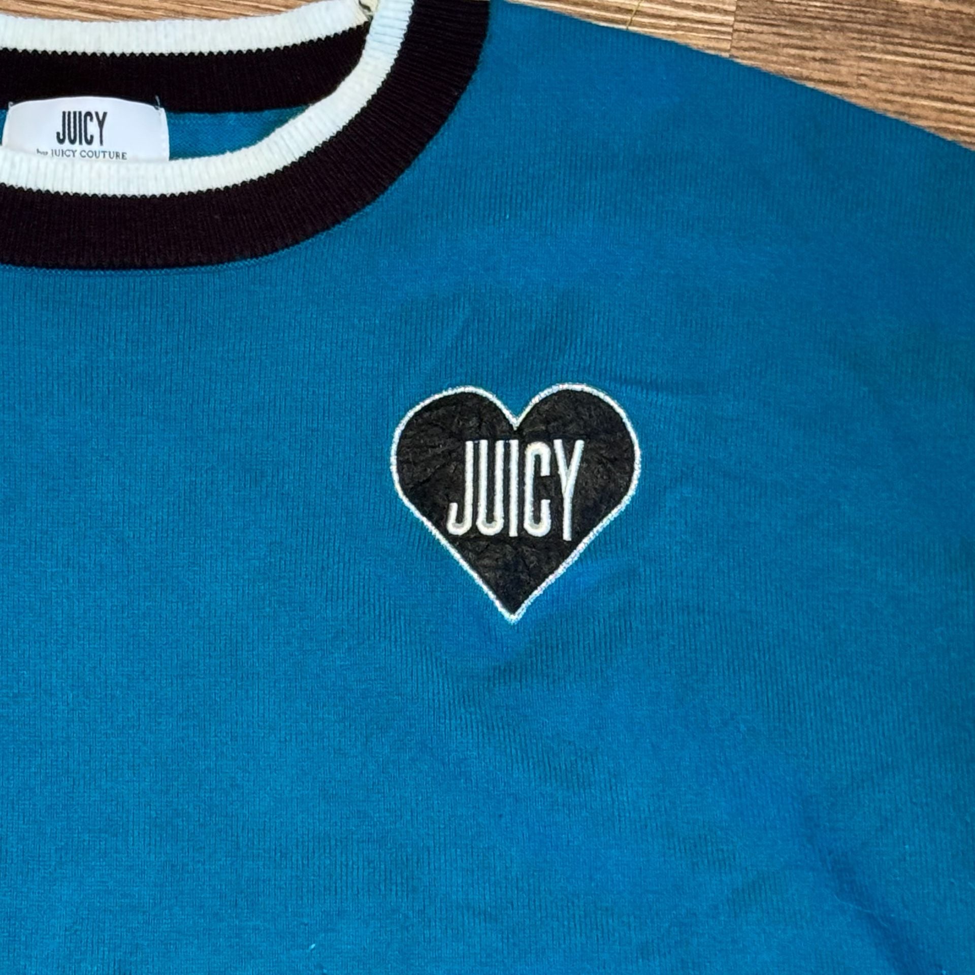 Juicy Couture Women’s Small Teal Blue Heart Logo Crewneck Sweater Y2K 5