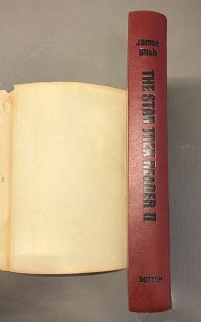 The Star Trek Reader II by James Blish Hardcover Book Club Edition 1977 11