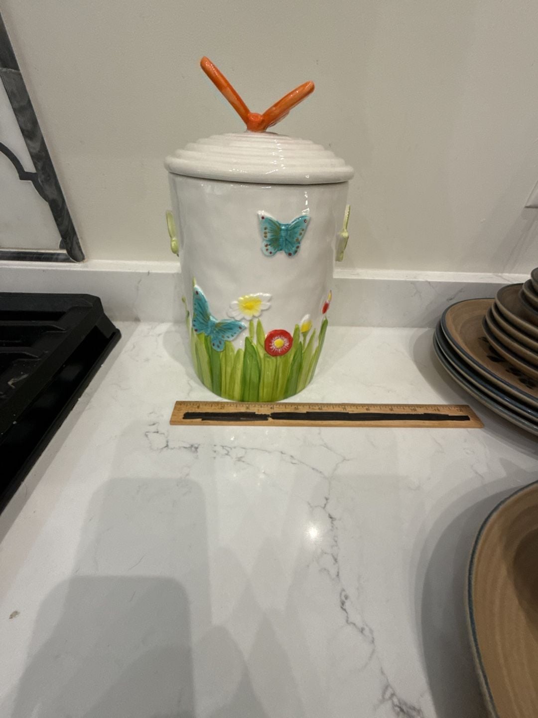 Vintage Ceramic Butterfly and Daisy Floral cookie Jar with Orange Butterfly Lid 11
