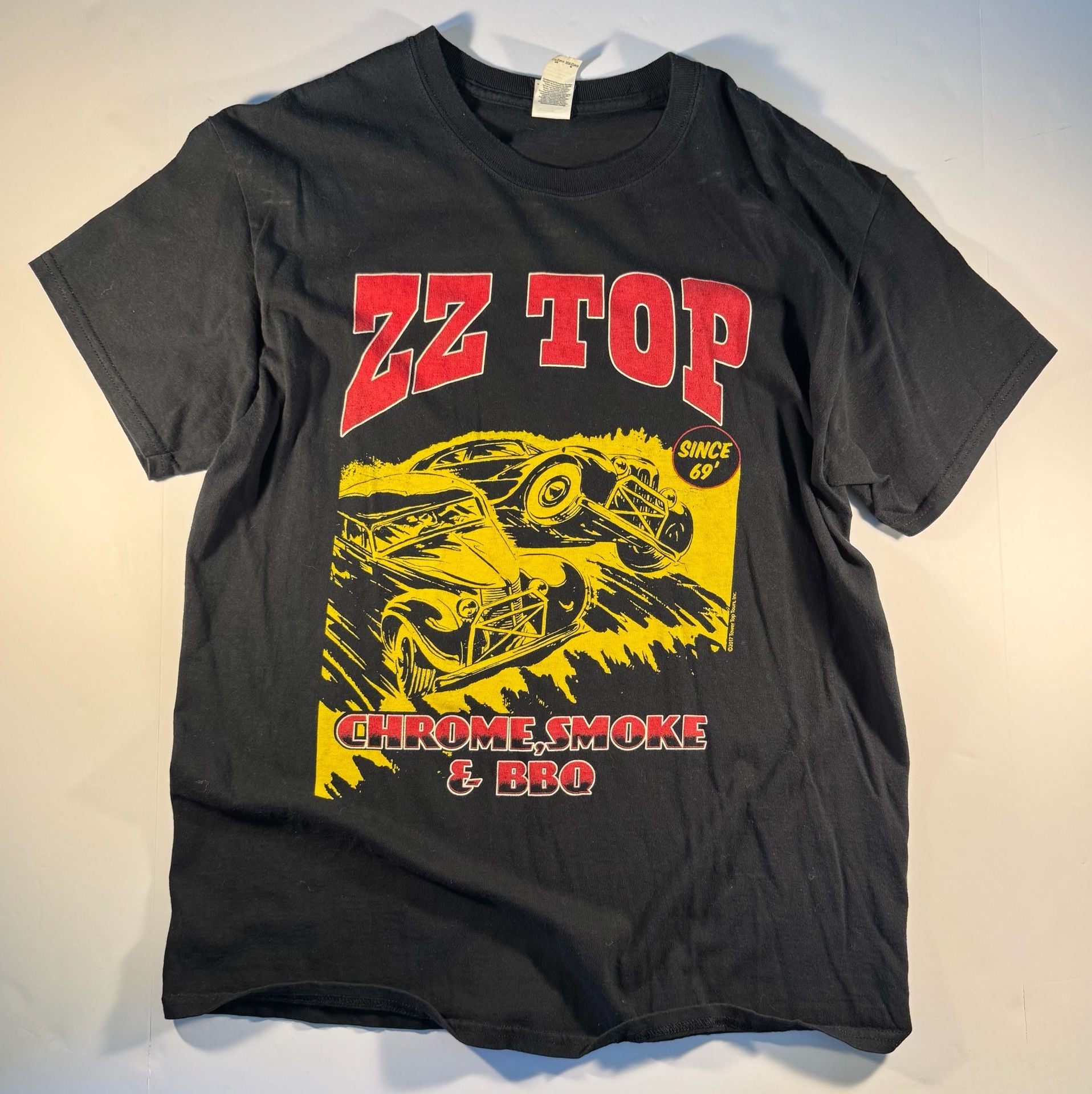 ZZ Top Chrome Smoke & BBQ 2017 Tour Concert Band T-Shirt 2