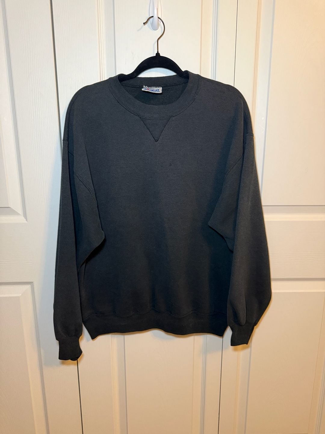 Vintage Hanes Classics V-Insert Blank Crewneck Sweatshirt Black XL Made in USA 7