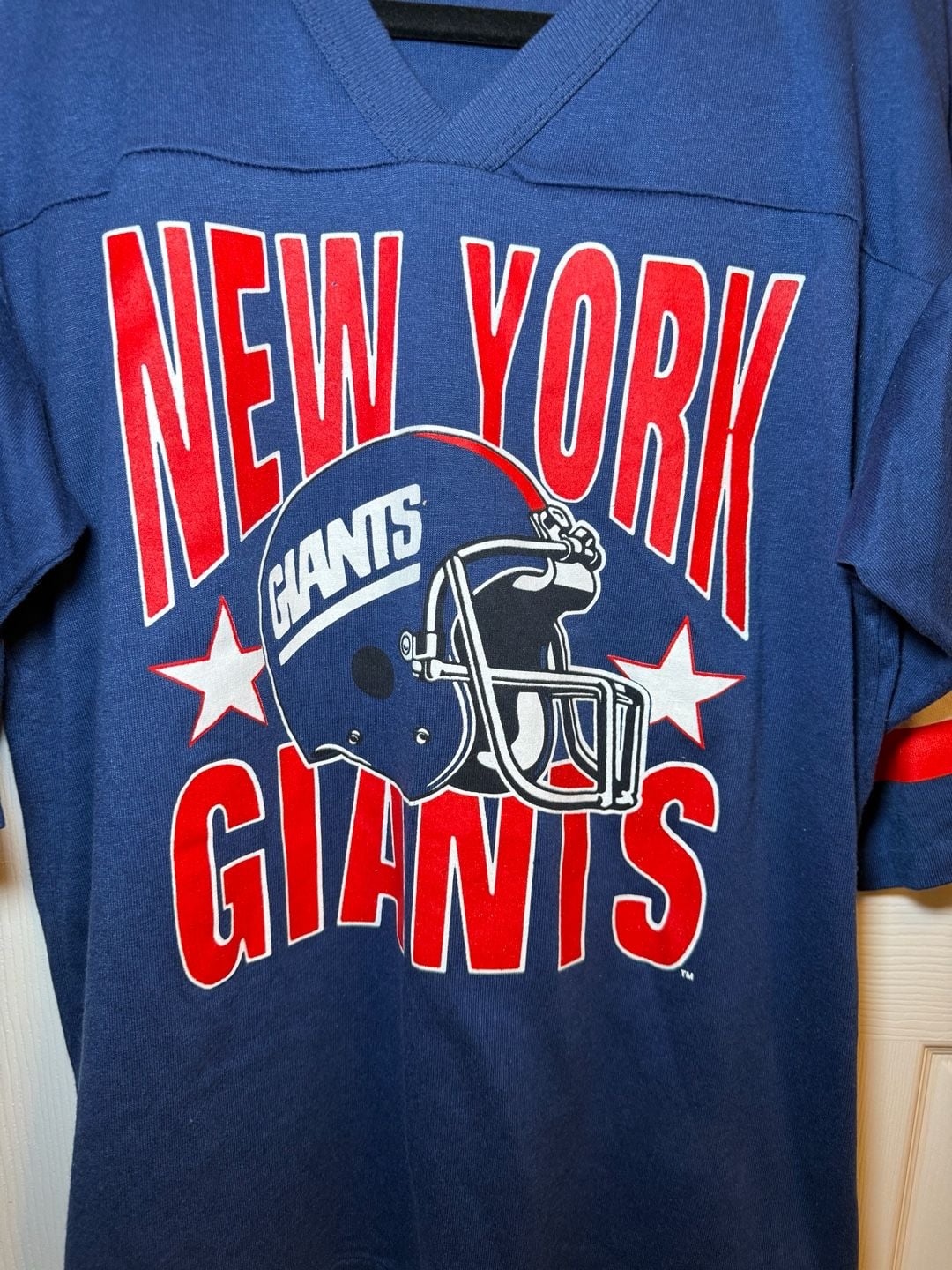 Vintage NFL New York Giants Graphic V-Neck T-Shirt Blue 3