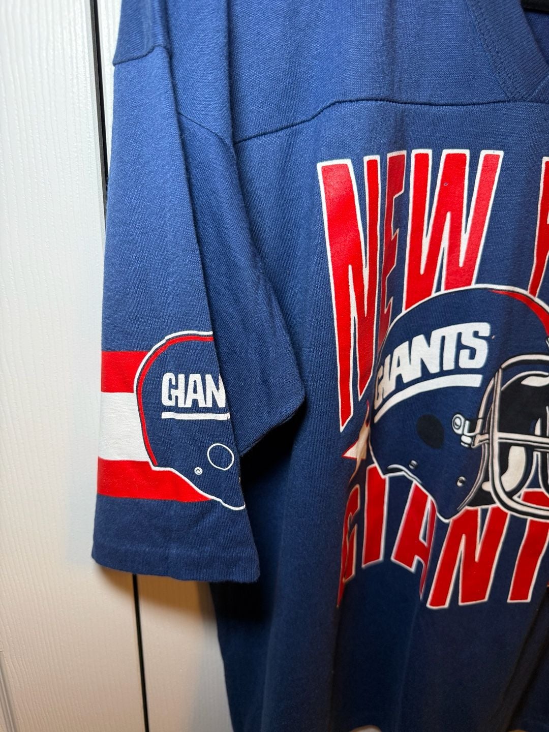 Vintage NFL New York Giants Graphic V-Neck T-Shirt Blue 7