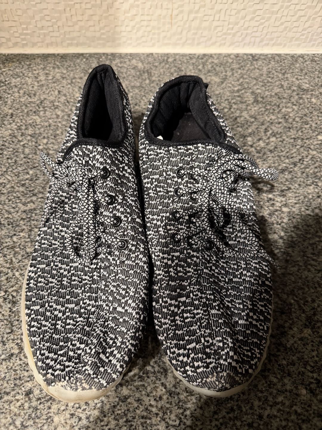 Adidas Yeezy Boost 350 V2 Black White Knit Sneakers 2