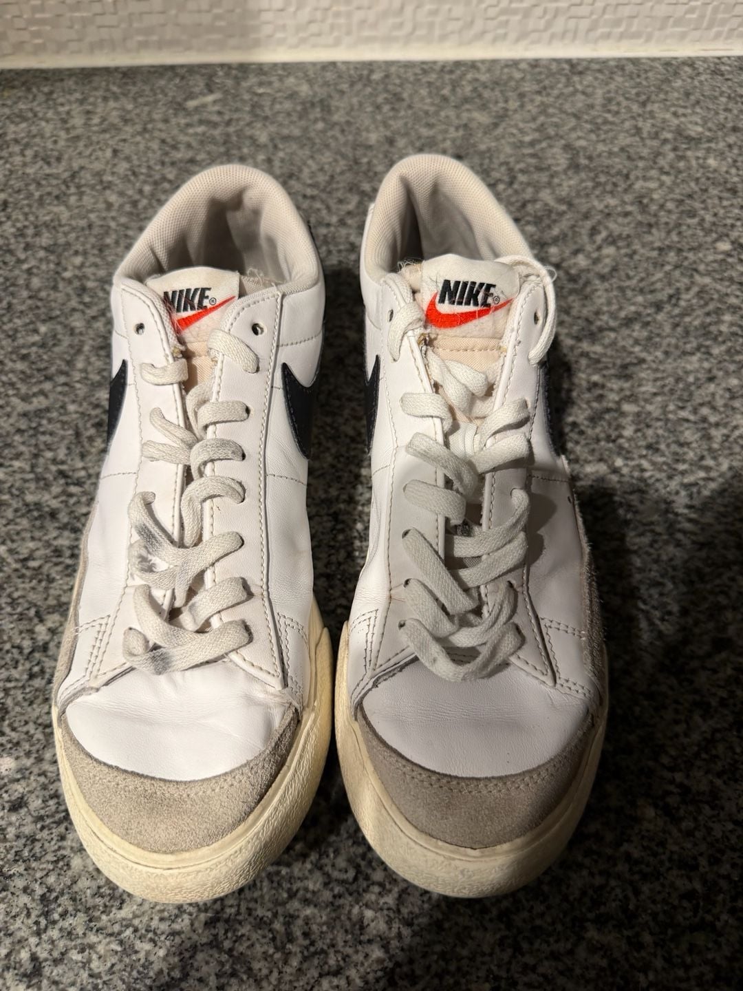 Nike Blazer Low Platform White Black DJ0292-101 Women's Size 8.5 2