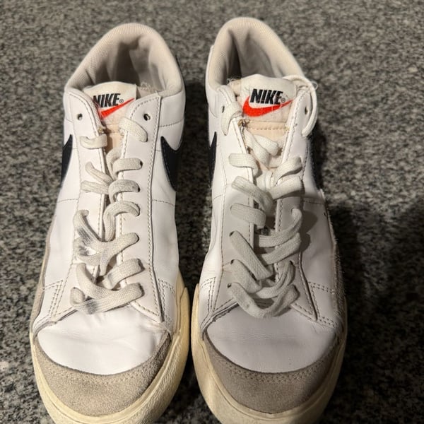 Nike Blazer Low Platform White Black DJ0292-101 Women's Size 8.5