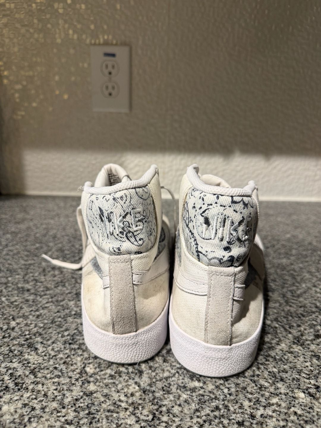 Nike SB Zoom Blazer Mid Edge Paisley Pack Floral DM0859-100 4