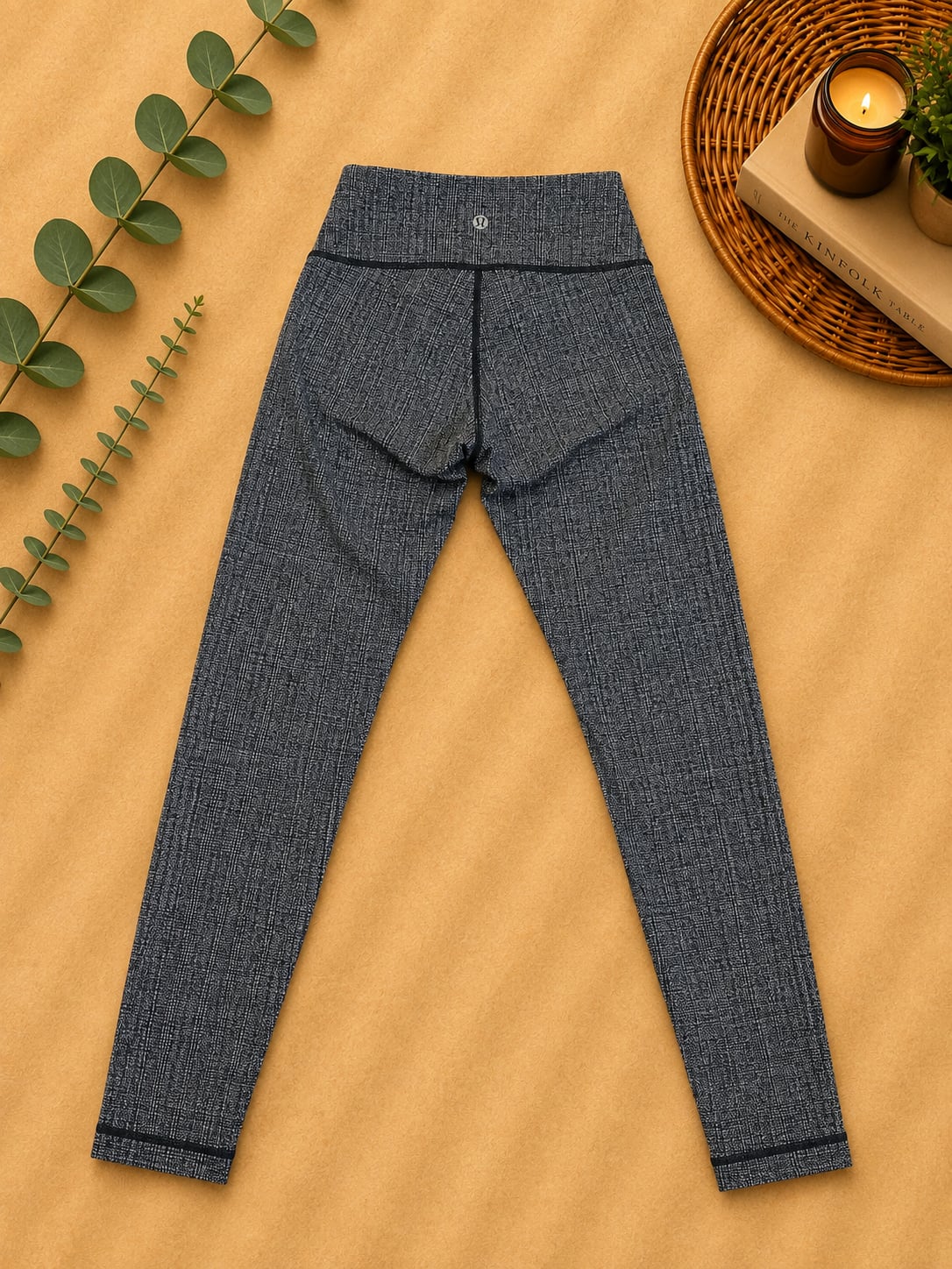 Lululemon Black Herringbone Knit Wunder Under High-Rise Leggings 4