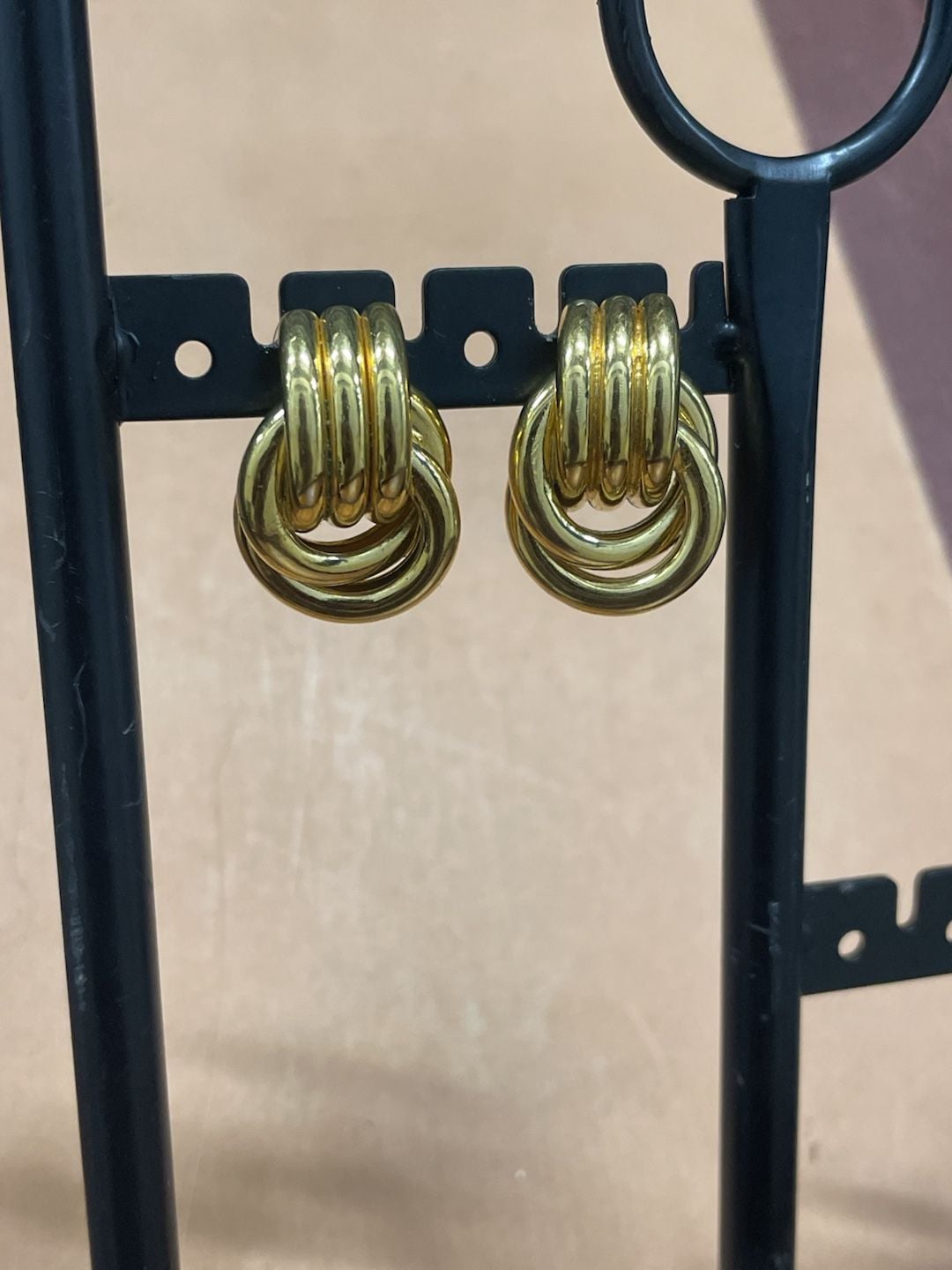 Vintage Gold Tone Triple Hoop Drop Earrings 4