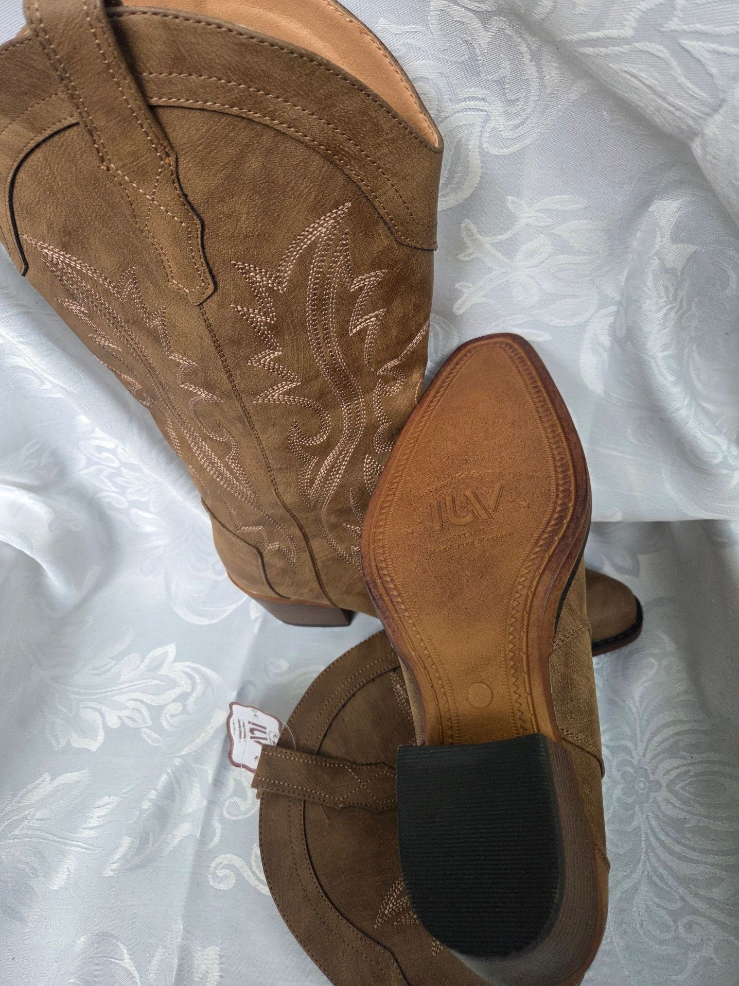 IUV Women's Western Boots in Brown 3