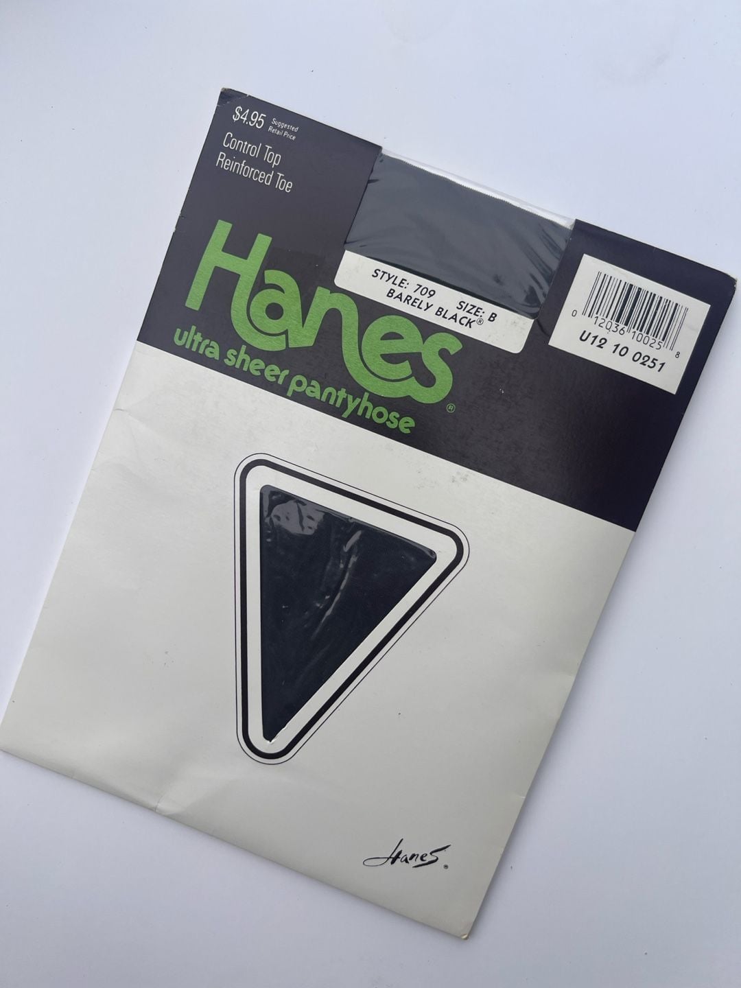 Hanes Ultra Sheer Pantyhose, Style 709, BARELY BLACK, Size B 1