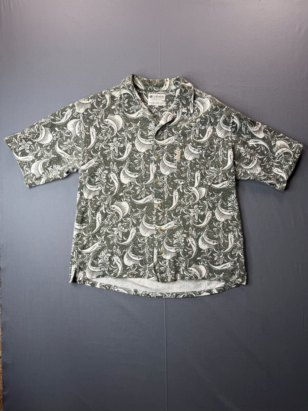 Columbia Vintage 90’s Fish Pattern Short Sleeve Golf Polo Shirt Green Men’s L 2