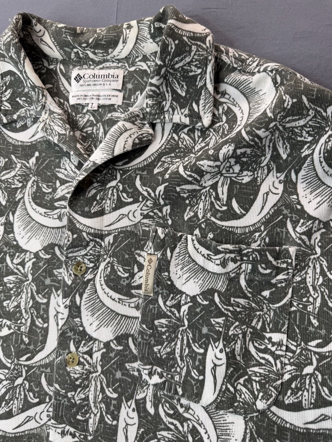 Columbia Vintage 90’s Fish Pattern Short Sleeve Golf Polo Shirt Green Men’s L 3