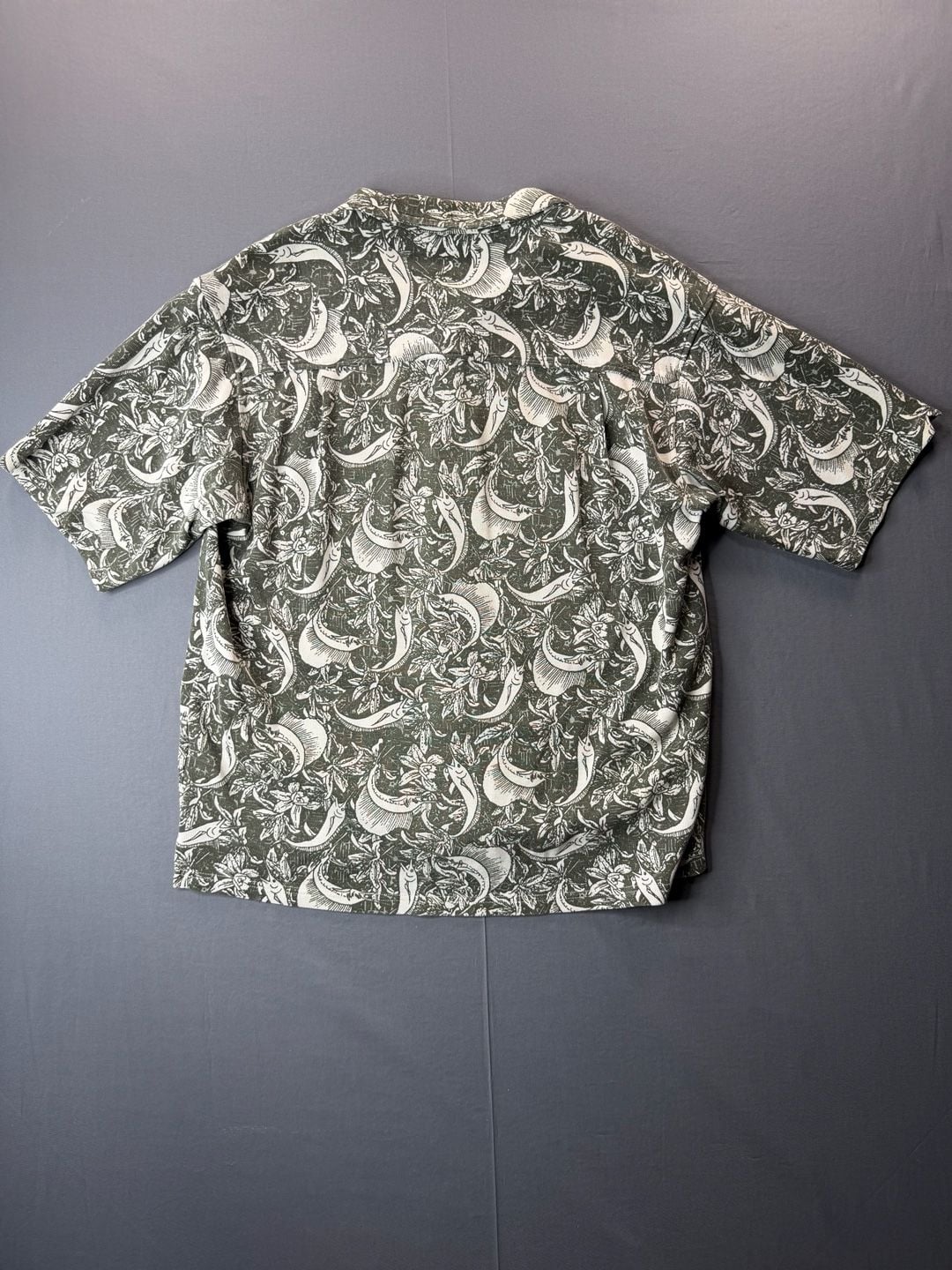 Columbia Vintage 90’s Fish Pattern Short Sleeve Golf Polo Shirt Green Men’s L 8