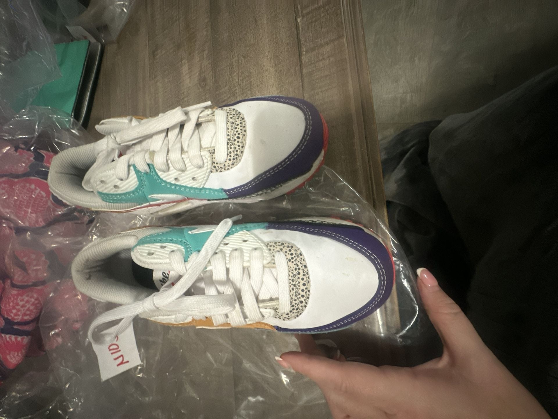 Product thumbnail 3