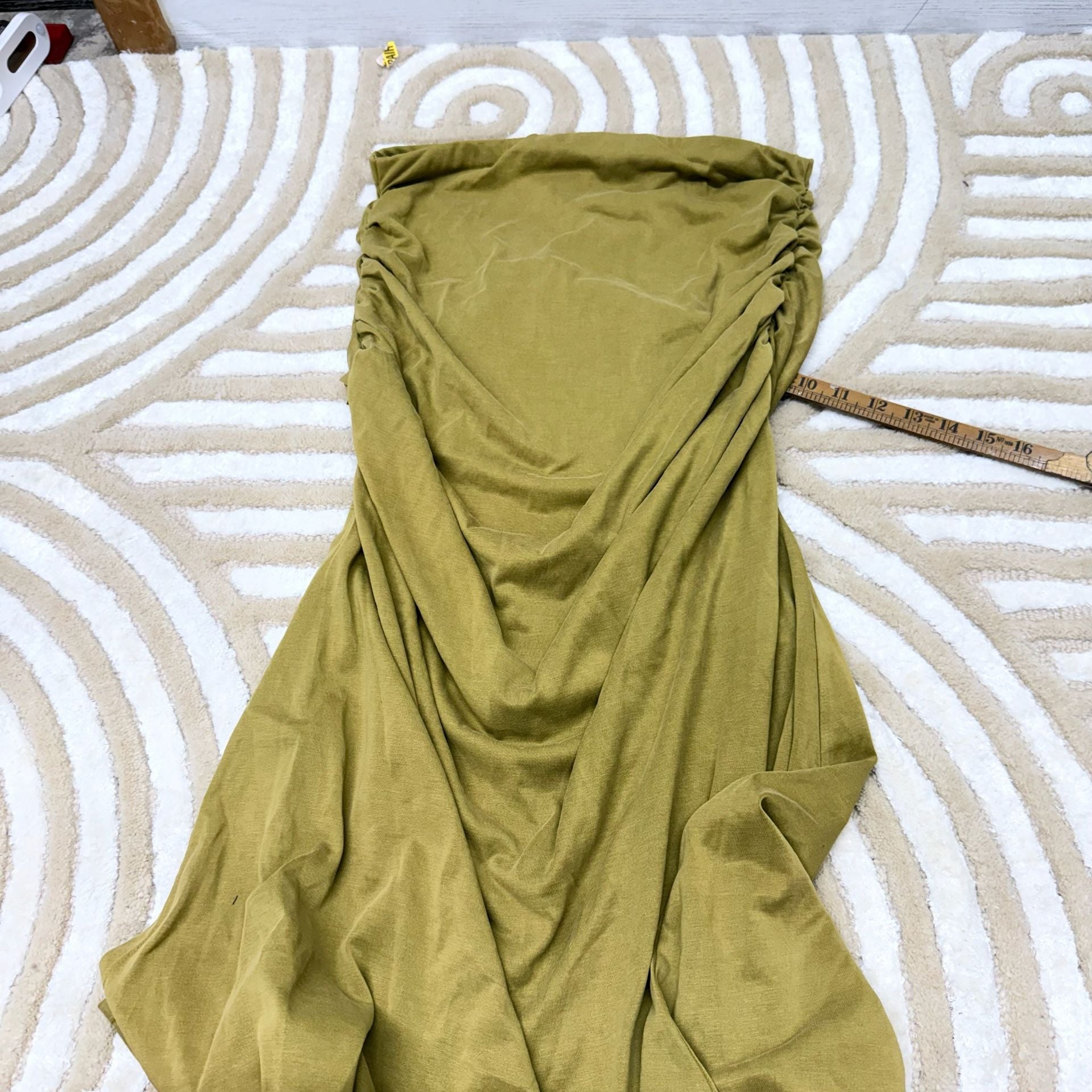 Celandine anthro Side-Ruched skirt in chartreuse green light bronze  8
