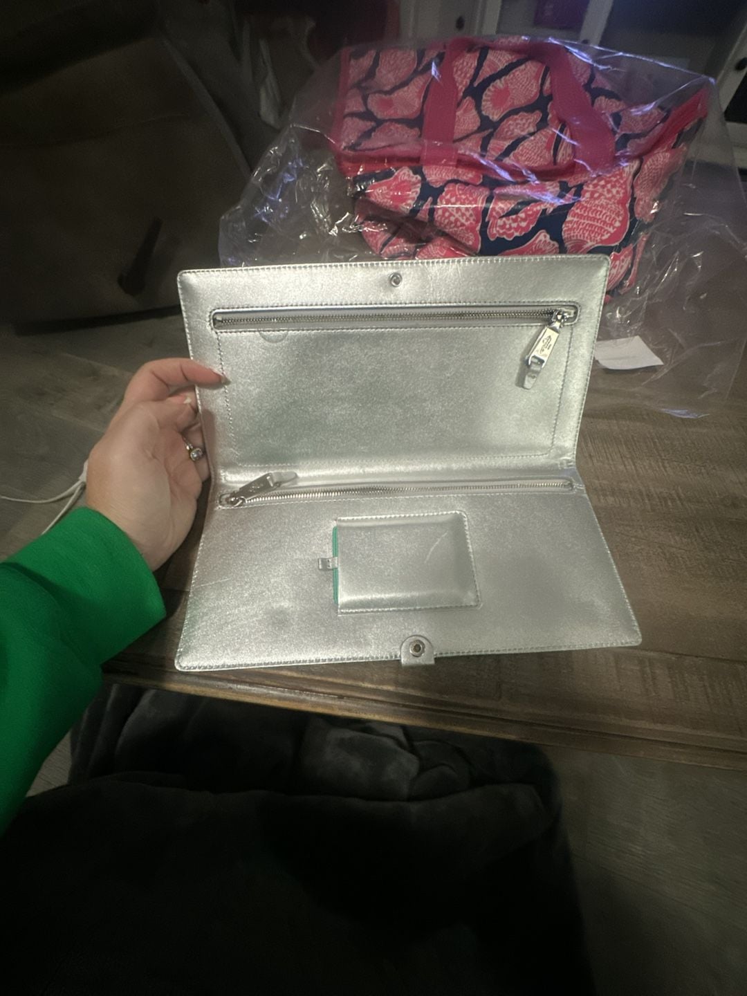 Cole Haan Green Leather Clutch Wallet with Silver Hardware 3