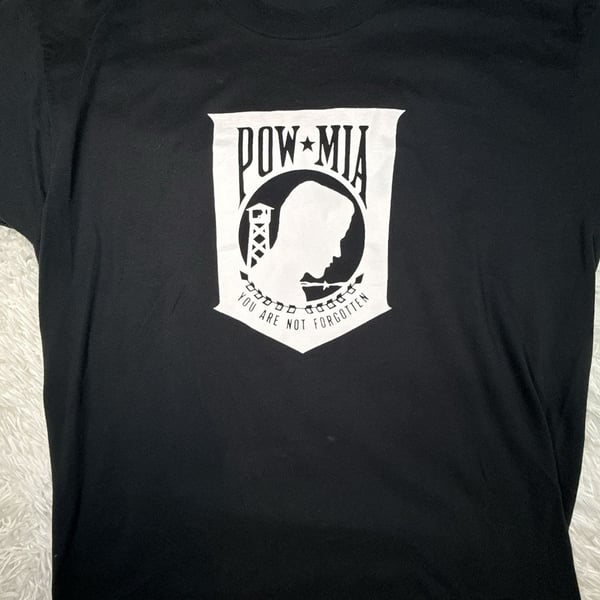 Vintage Fruit of the Loom Best POW MIA You Are Not Forgotten Graphic T-Shirt